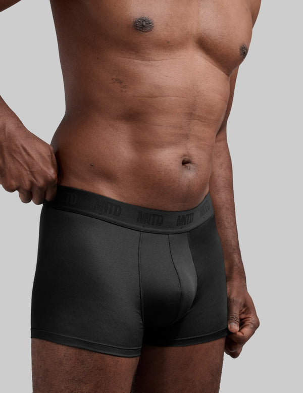  model: Waist 33" wearing size M