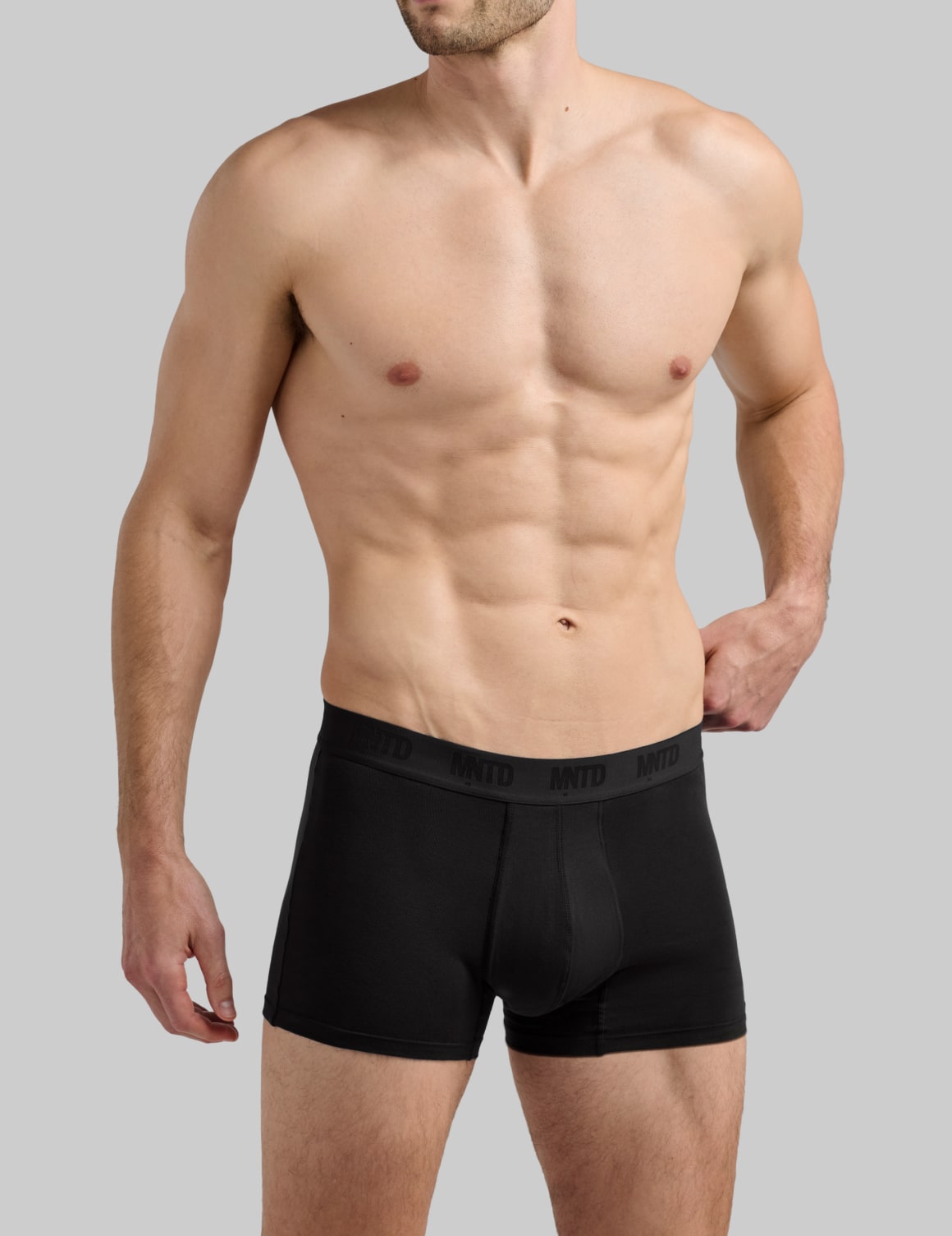  model: Waist 33" wearing size M