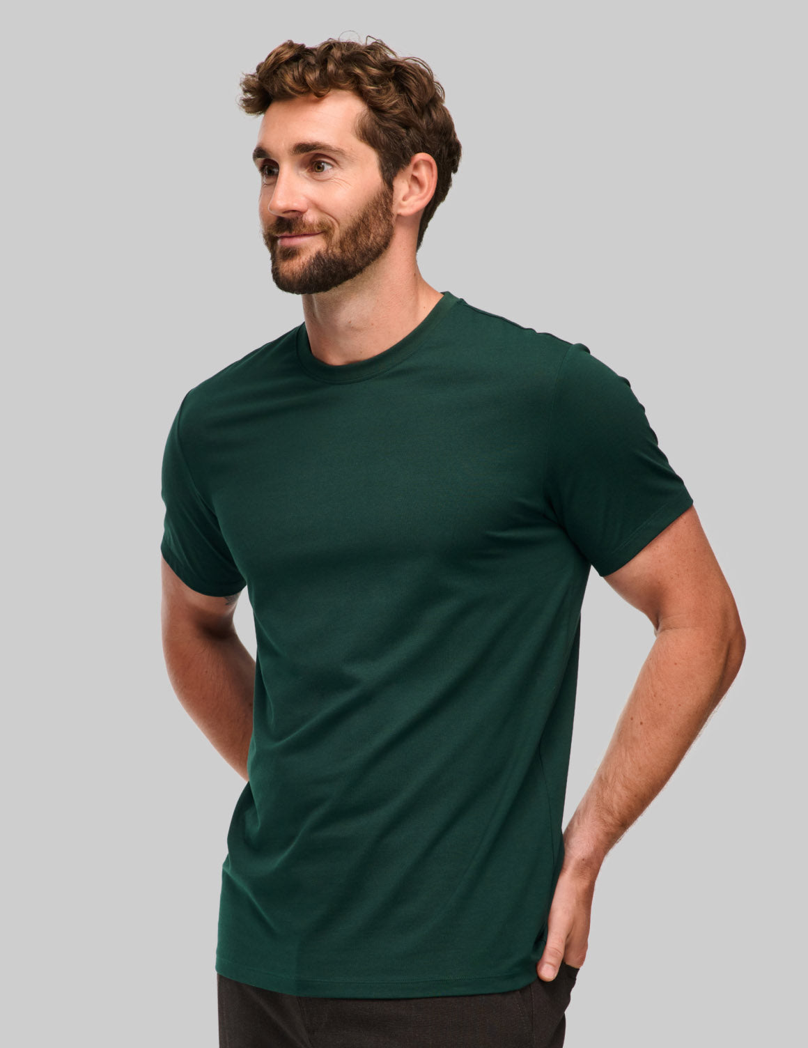 model: Height 6'2”, wearing size M